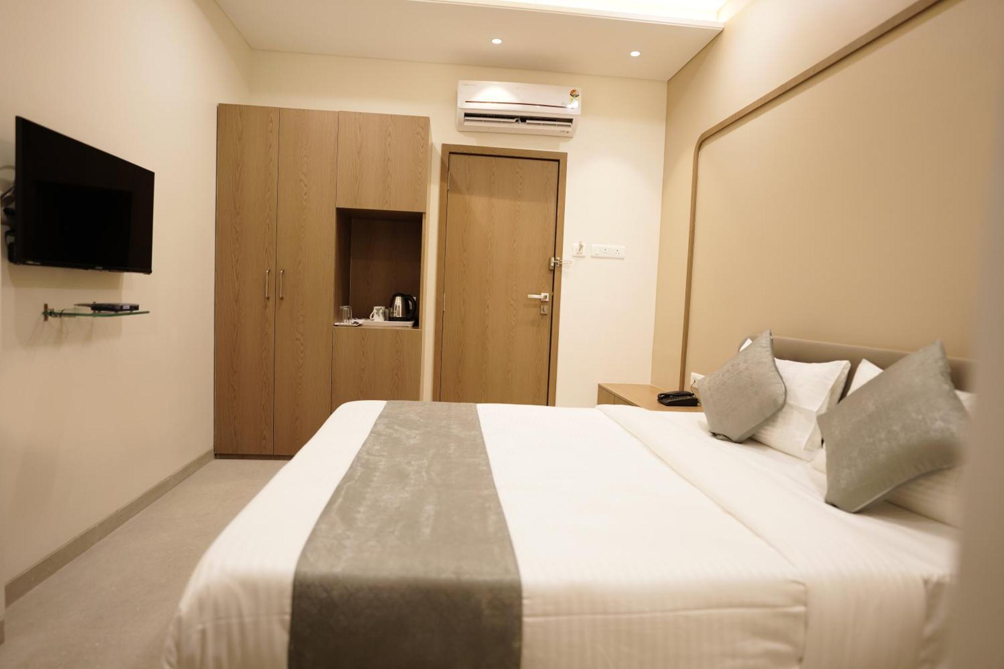 A Square Executive Hotel Aurangabad  Zewnętrze zdjęcie